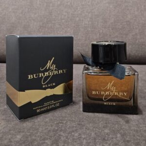 My Burberry Black Perfume Scent | luxurious and sophisticated fragrance for Women - Image 4