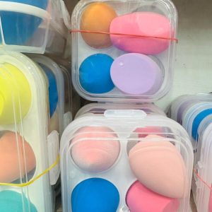 Beauty Blender 4 Pcs Set With Holder Box (Random color) - Image 6